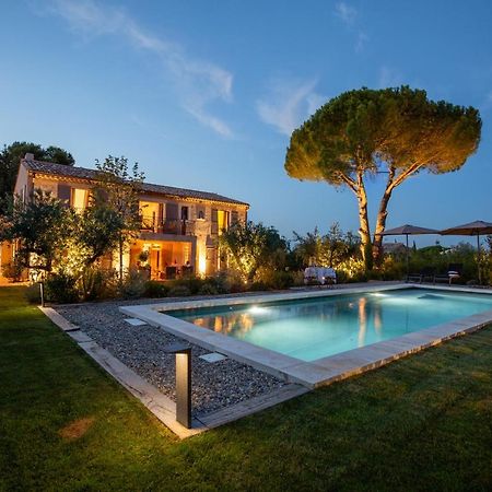 Le Mas Des Fees Hotel Eygalieres  Exterior photo