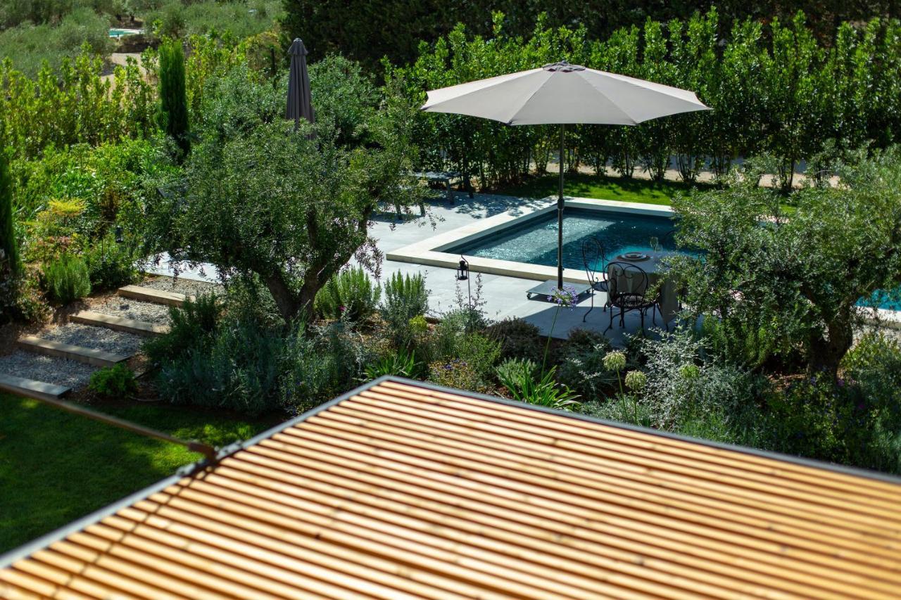 Le Mas Des Fees Hotel Eygalieres  Exterior photo
