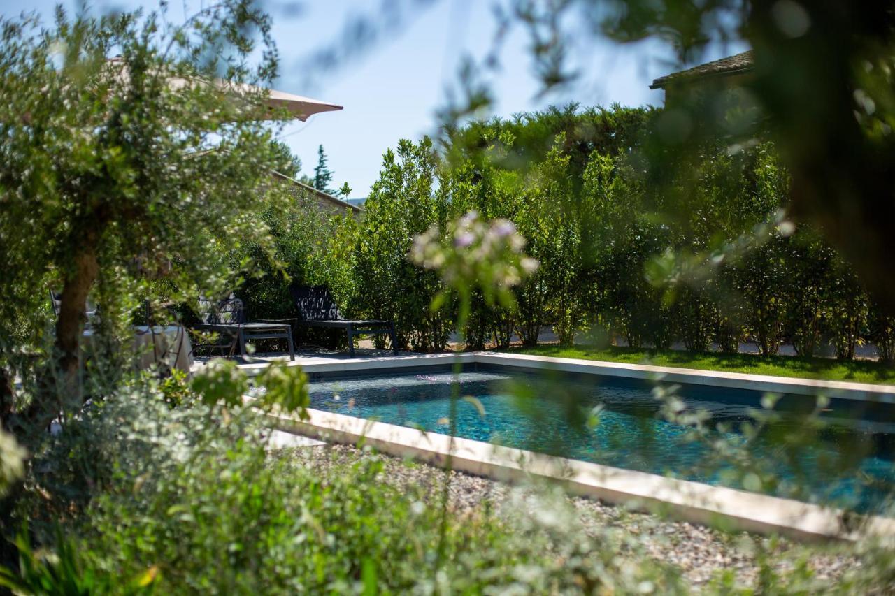 Le Mas Des Fees Hotel Eygalieres  Exterior photo